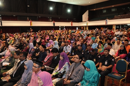 The recepients of Excellent Service Awards